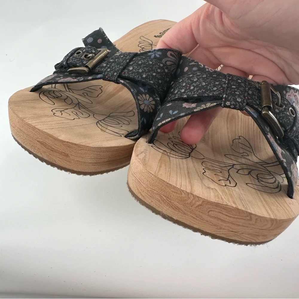 Sketchers Cali sandals 9 40.5 blue floral denim chunky platform foam y2k 90s